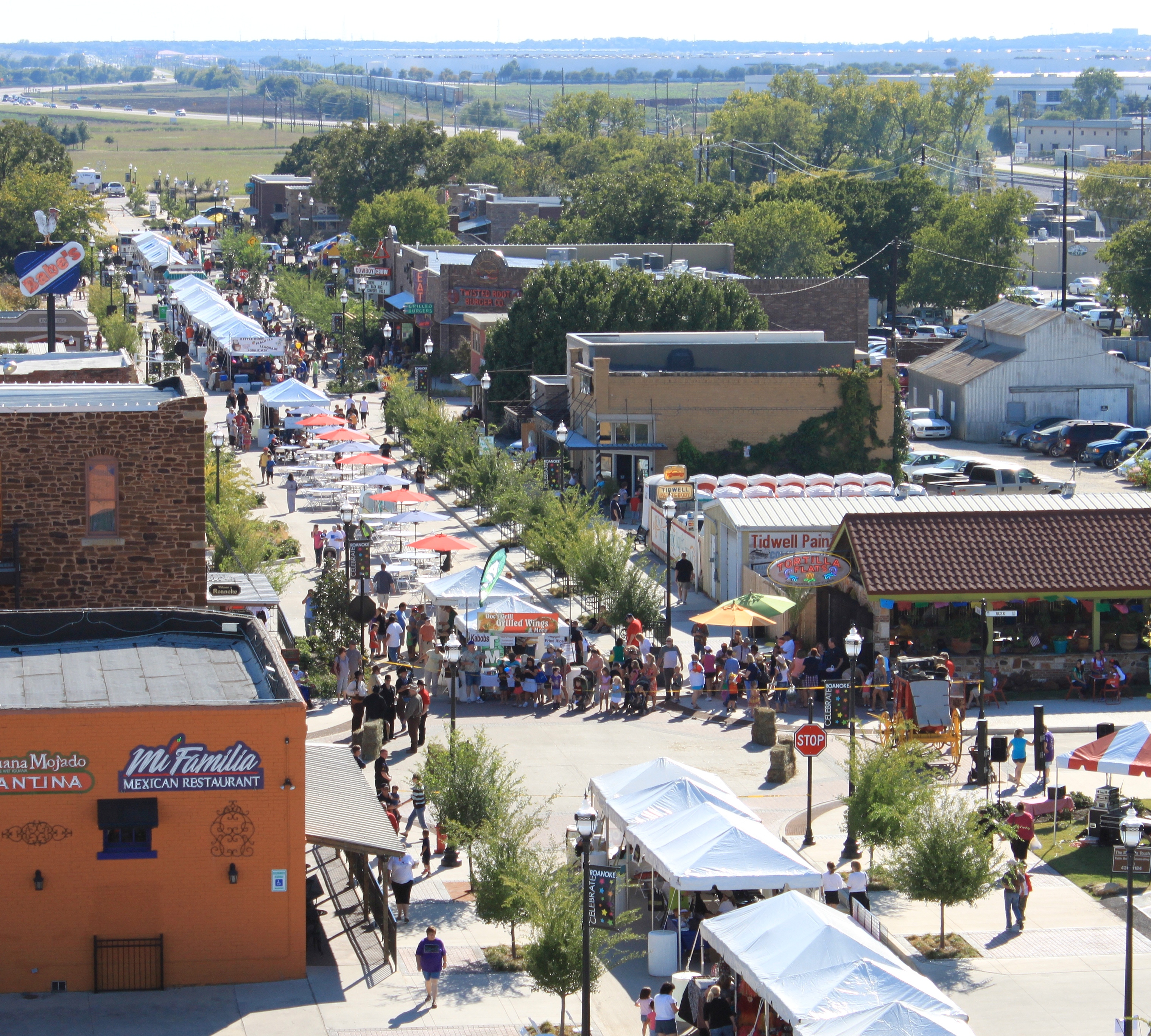 Celebrate Roanoke street